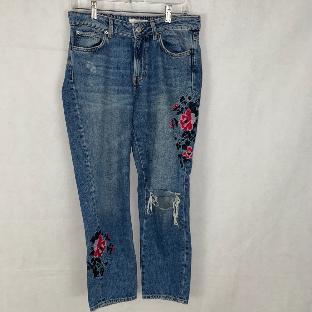 H&M LOGG Floral Embroidered High Waist Mom Blue Denim Jeans Size 8